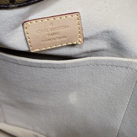 LOUIS VUITTON ARTSY MM Authentic Monogram Tote Hobo LV Bag Shoulder Authentic LV - Picture 4 of 16